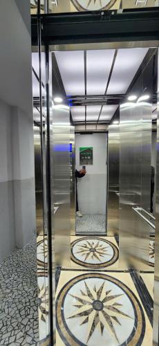 Bán Chung Cư Mini Tu Hoàng - Xuân Phương, 70m2*7Tầng, 17PN khép kín, ngõ thông, ôtô đỗ cửa - 3