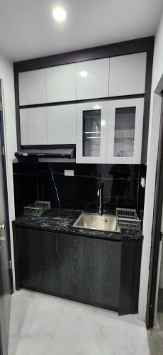 Bán Chung Cư Mini Tu Hoàng - Xuân Phương, 70m2*7Tầng, 17PN khép kín, ngõ thông, ôtô đỗ cửa - 1