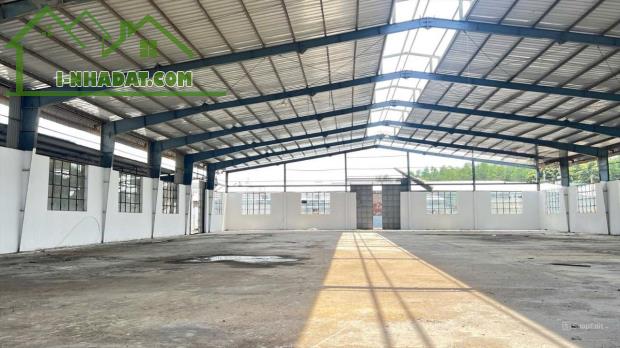 Cho thuê kho xưởng trong KCN Tam Phước, Biên Hòa, 3700m2, giá thuê 3.8$/m2. - 1