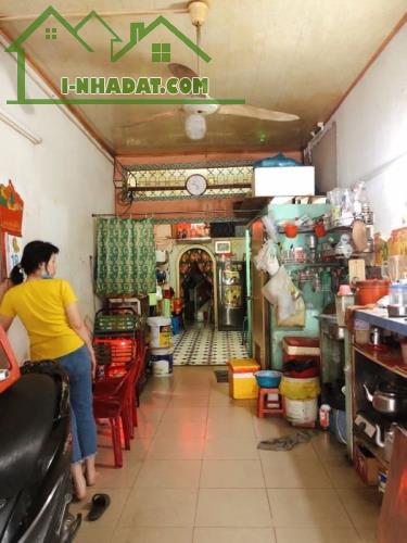 BÁN NHÀ QUẬN 4 GẦN TÔN THẤT THUYẾT, 2 LẦU, HẺM 3M, 4.44*8, NHỈNH 4 TỶ - 1