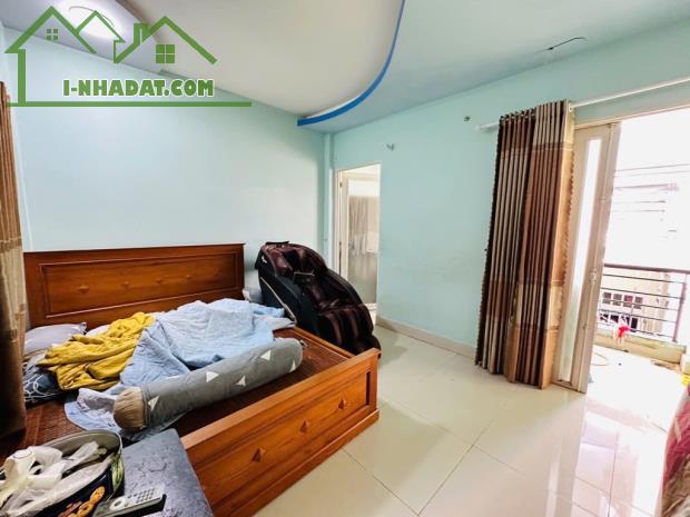 NHÀ B.ÁN - GẦN TRƯỜNG CHINH & CỔNG KCN TÂN BÌNH - 2 MẶT HẺM - DT 38M² - 2 TẦNG HƠN 3 TỶ+ - 1