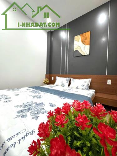 Nhà 3 tầng kiệt Tôn Đản 5m . Vừa mới xây full nội thất xịn xò . Giá : 3tỷ250 thương lượng - 5