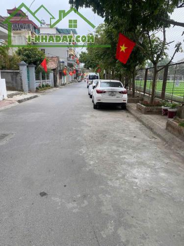 Ngỏ Nghĩa Hiếu - Ngay Sân Bóng Đông Mỹ. Đông Mỹ Thanh Trì 104. 6,5. 7,8 tỷ