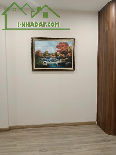 Mình bán nhà Bát Khối - Long Biên ,6 tầng ,thang máy  , full nội thất, ngõ ô tô 7tỷ45 - 2