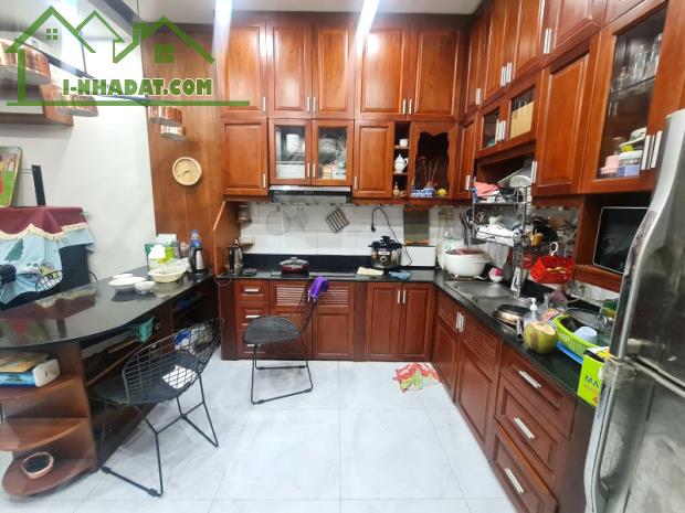 Ngộp Giảm Sốc 3 Tỷ Bán Nhà 3 Tầng Hẻm Xe Tải 105m2_4.3x25 Chỉ 5.98 Tỷ Gần Phạm Văn Đồng - 2