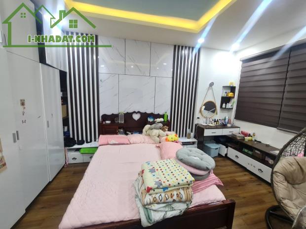 Ngộp Giảm Sốc 3 Tỷ Bán Nhà 3 Tầng Hẻm Xe Tải 105m2_4.3x25 Chỉ 5.98 Tỷ Gần Phạm Văn Đồng - 3