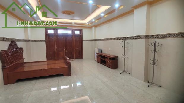 Nhà Mặt Tiền VIP Nguyễn Xuân Phụng,Quận 6 (186m2 - 6x32 - 6 Tầng) 39.8 Tỷ, Thang Máy - 4