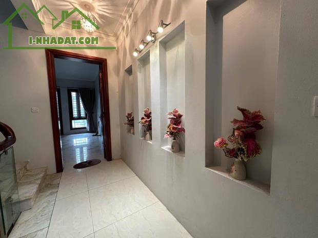 Bán nhà Mặt Phố Ngọc Thuỵ 87m 5T MT5m giá 16 tỷ TL ô tô đỗ cửa kinh doanh đỉnh - 4
