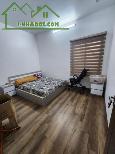 Phân Lô Ô Tô Tránh 5 Tầng Thang Máy Ở Kết Hợp Văn Phòng Phố Yên Lạc MT 4M Giá 18.8 Tỷ - 2
