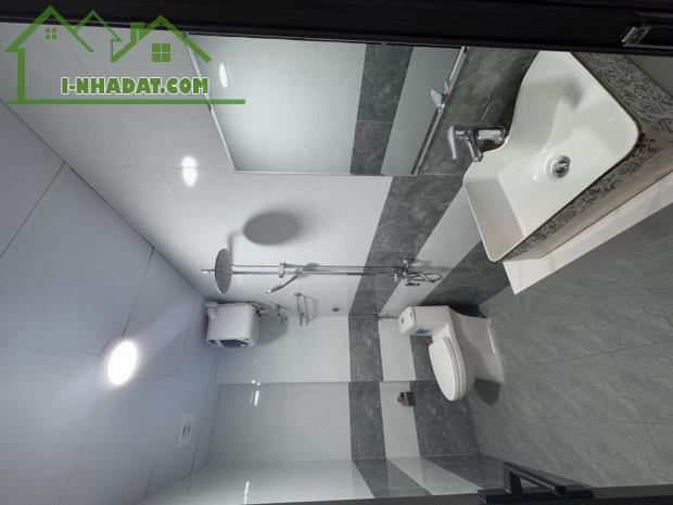 ➕️HIẾM .! THẠCH BÀN LONG BIÊN . ➕️4.7 tỷ ,sở hữu ngay căn nhà xây mới 32m² 5 tầng 3 ngủ đủ - 2