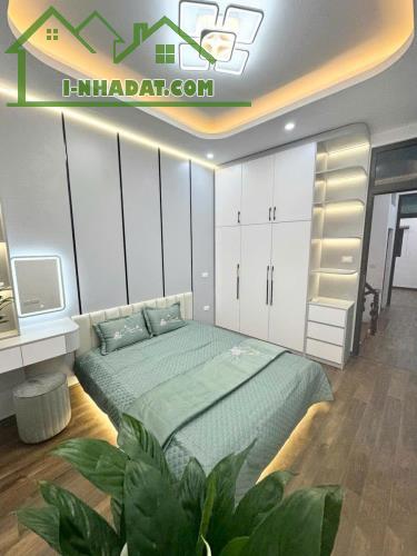 Bán nhà 4 tầng, 40m², 4 ngủ, Định Công Hạ, Hoàng Mai, 6.1 tỷ - Sổ đỏ chính chủ - 3