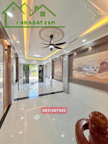 Bán Nhà 1 Trệt 2 Lầu Mặt Tiền Đường Gần Trường Học Đông Hòa - 2