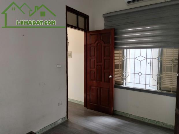 51m2, 4 tầng nhà dân xây hướng BT , lô góc MT9m  tại B.X Trạch 7 tỷ 6 LH Khánh 0972858666 - 1