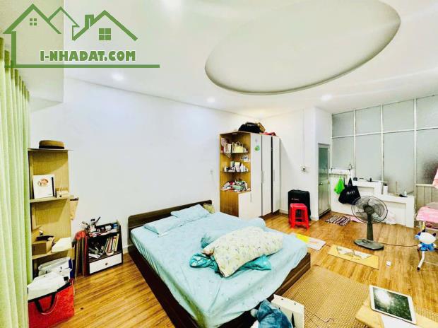 HẺM XE TÀI TRÁNH - ĐƯỜNG LŨY BÁN BÍCH - TÂN PHÚ - KINH DOANH TỐT - 40M2 - CHỈ HƠN 3 TỶ - 3