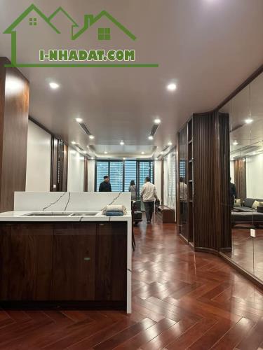 Bán nhà mặt phố Láng Hạ, Ba Đình 120m2, 6 tầng, kinh doanh đỉnh, chỉ 61 tỷ. 0971813682. - 1