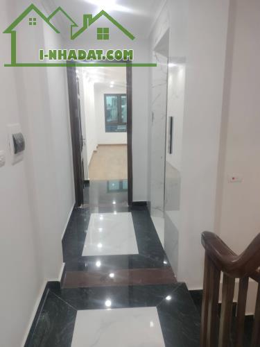 SIÊU PHẨM NGỌC HỒI 57M2 - MẶT CHỢ - Ô TÔ TRÁNH - THANG MÁY - KINH DOANH VIP - 10.25 TỶ - 3