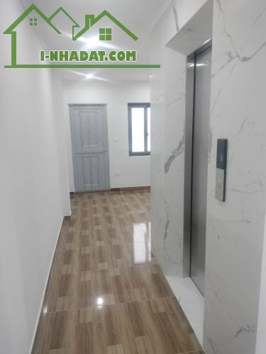 SIÊU PHẨM NGỌC HỒI 57M2 - MẶT CHỢ - Ô TÔ TRÁNH - THANG MÁY - KINH DOANH VIP - 10.25 TỶ - 4