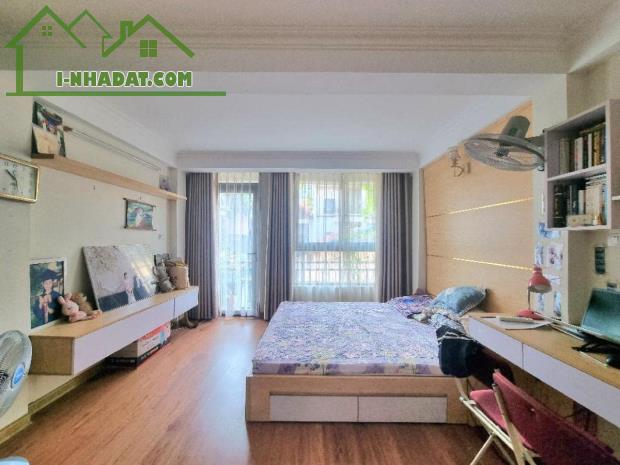 LÔ GÓC HIẾM- Ô TÔ ĐỖ CỬA, K.DOANH TỐT- Phố Đặng Thai Mai 29/35m, 6Tầng-9.95 Tỷ - 4