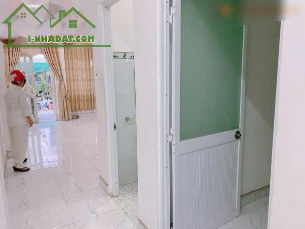 Cho thuê nhà khu đô thị Thịnh Gia, 3 triệu/tháng, 72 m2, 2pn, 1wc, 1 phòng khách, 1 bếp - 3