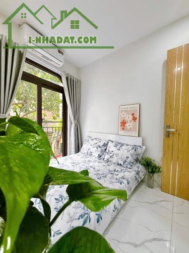 Bán Toà CCMN Mỹ Đình-6 tầng Thang Máy 14 Phòng ! Giá 10.9 Tỷ