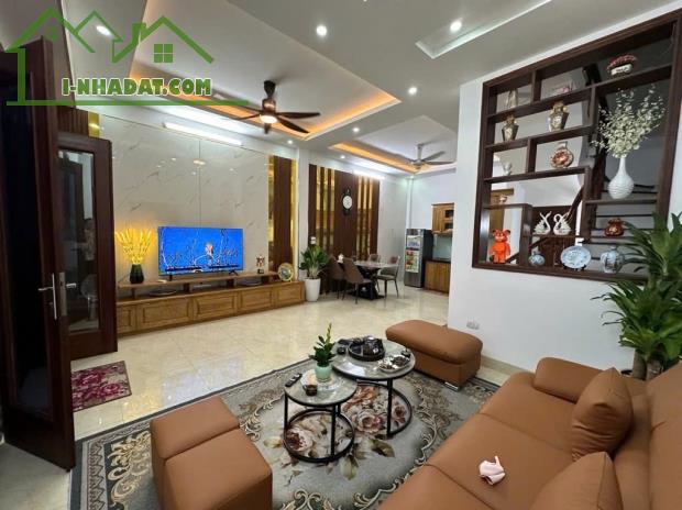 Bán nhà khu vực Từ Liêm - nhà mới - ngõ ô tô tránh