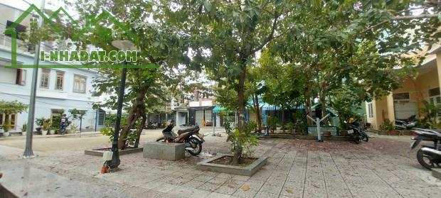 # Kiệt 3m Gần Hoàng Diệu, Toà Căn Hộ 80m2, ngang 5m, 3 tầng, Mới xây 2 năm, đang cho thuê - 3