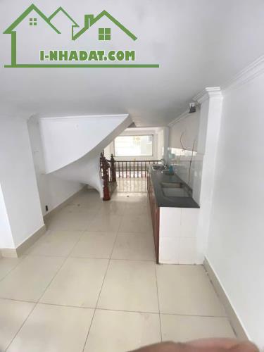 BÁN NHÀ HIẾM – 34M², NGÕ THÔNG, SỔ ĐỎ CHÍNH CHỦ – CHỈ 6.6 TỶ! 🔥 - 3
