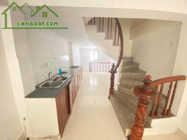 BÁN NHÀ HIẾM – 34M², NGÕ THÔNG, SỔ ĐỎ CHÍNH CHỦ – CHỈ 6.6 TỶ! 🔥 - 1