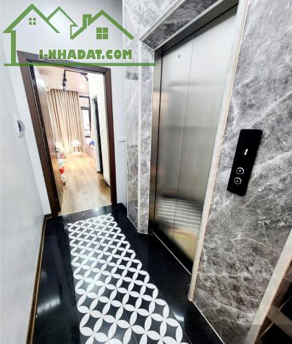 Phố Kim Ngưu-HBT- Kiến Trúc Ấn Tượng- Phân Lô Ô Tô Tránh- Thang Máy- 57m2^5T^MT4m- 18.8 Tỷ - 2