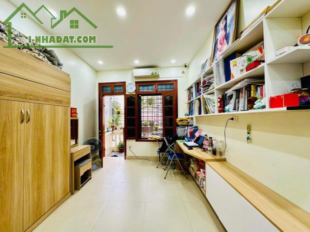 Bán nhà phố Minh Khai, Hai Bà Trưng 50m, 4 tầng, Giá: 14.5 tỷ. LH: 0937158386 - 1