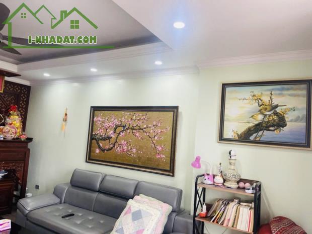 CHUNG CƯ GREEN PARK VIỆT HƯNG_VIEW ĐẸP_TẦNG CAO.DT: 102M².  GIÁ: 5,9TỶ - 2