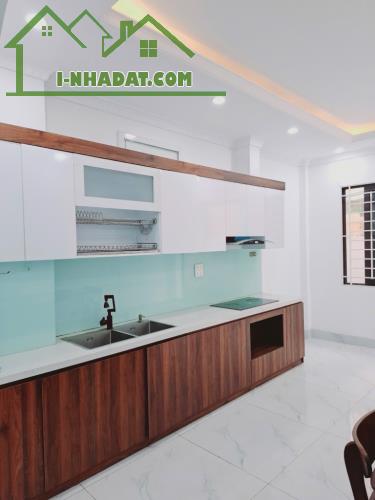 Bán nhà 5 tầng siêu đẹp, Ngọc Thụy, 2 mặt ngõ ô tô tránh, nội thất đầy đủ, ở ngay - 2