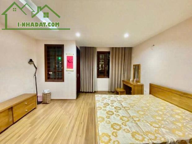 PHÂN LÔ VĨNH PHÚC BA ĐÌNH, VỈA HÈ, ÔTÔ TRÁNH, KINH DOANH, DT 75M2, MT UY LỰC, HƠN 22 TỶ
