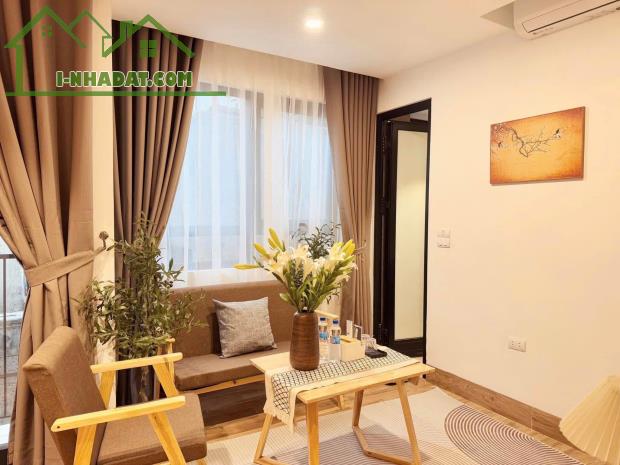 Bán nhà dòng tiền, Ô tô đỗ cửa, 8 tầng x 100m, giá 28 tỷ, Nguyễn Chí Thanh, Đống Đa - 1