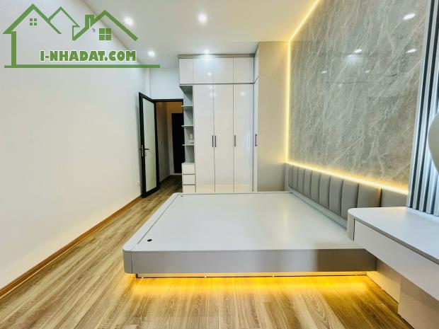 Bán gấp nhà mới Đường Láng 5 tầng 33m2 cách 40m ra đường ôtô tránh, ngõ thông ở + cho thuê - 5