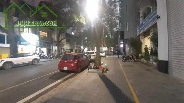 Bán Nhà Mặt Phố Thi Sách 2 Bà Trưng 168m11T 2 THOÁNG 1 SỔ 1 CHỦ 100 Tỷ Thi Sách. Lh Quyết