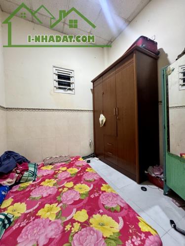 Nhà chính chủ 20 năm - HXH tận nhà - Lê Văn Quới - Bình Tân - 2 tầng 0 40m2 - Chỉ 4.3 tỷ - 4