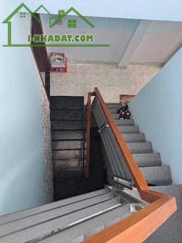 Bán nhà tân bình giáp quận 10, đường âu cơ, 4 tầng, 6.8 tỷ