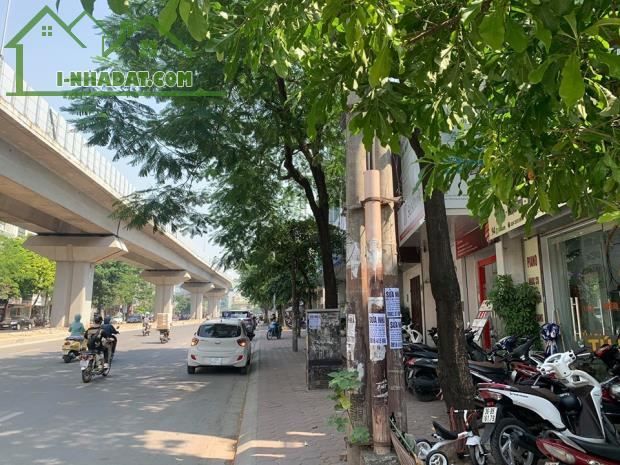 Hiếm, nhà mới, ngõ thông Hào Nam, 33 m2, giá chỉ nhỉnh 7 tỷ