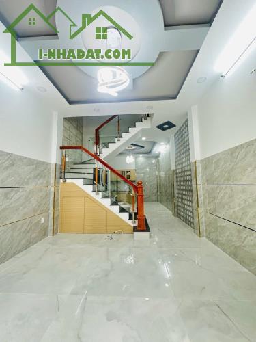 MẶT TIỀN KINH DOANH NGAY GÒ XOÀI, 50M2, 4 TẦNG 4PN GIÁ 6.1 TỶ
