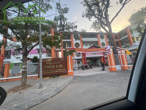 HÀNG HIẾM - NHỈNH 5 TỶ MẶT NGÕ ,5 Tầng-  TT PHÚC LỢI - 20m RA Ô TÔ TRÁNH- BAY NHANH