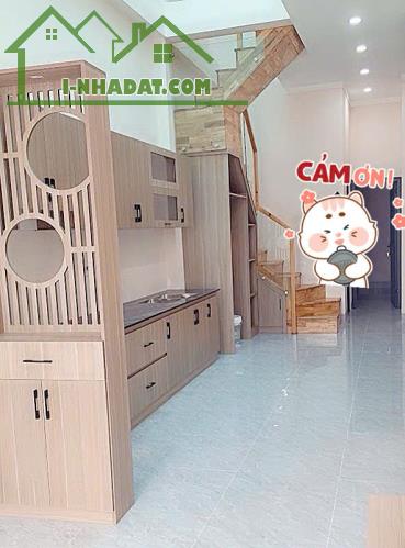 NHÀ ĐẸP 1 LẦU, PHƯỜNG THỐNG NHẤT  Giá : 3ty050tr. _- Vị trí: trung tâm P. Thống Nhất, BH.