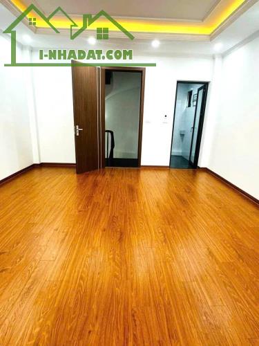 Cần bán nhà mới thang máy gần ôtô 36m2 ngõ 123 Phố Trần Cung - 3