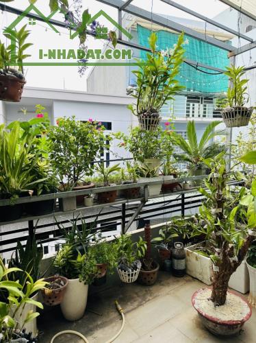 HXH vào nhà Nguyễn Cửu Đàm 60m2 Tân Sơn Nhì giáp Nguyễn Quý Anh, chỉ 6 tỉx