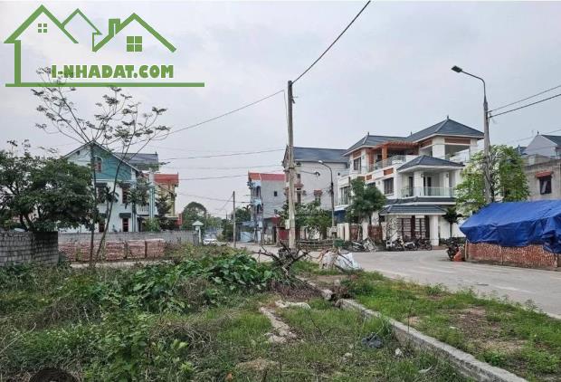 Cần bán gấp lô đất Do Nha, Tân Tiến, An Dương .2,15tỷ. 100 m2. - 2