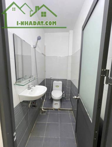 Bán gấp!!! Chính chủ cần bán nhà Phạm Ngủ Lão Q1 - 4
