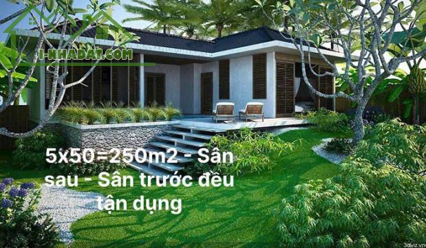 CẦN BÁN GẤP LÔ ĐẤT 250M2 CÓ THỔ CƯ 100M NGAY SAU LƯNG ỦY BAN - 1