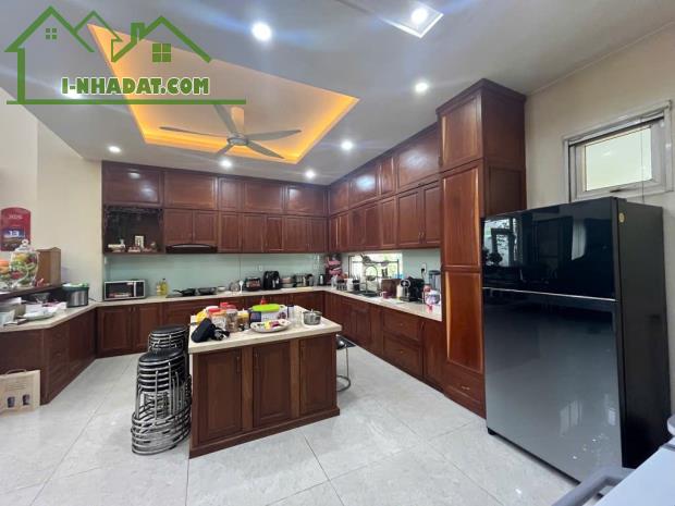 BIỆT THỰ SÂN VƯỜN VILLA PARK DT322M NGAY VÒNG XOAY LIÊN PHƯỜNG,GIÁ CHÀO 43TỶ TL,QUẬN 9. - 3