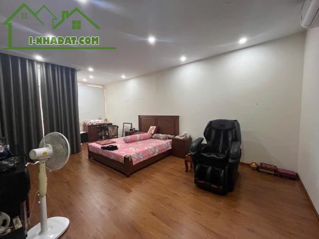 BIỆT THỰ SÂN VƯỜN VILLA PARK DT322M NGAY VÒNG XOAY LIÊN PHƯỜNG,GIÁ CHÀO 43TỶ TL,QUẬN 9. - 4