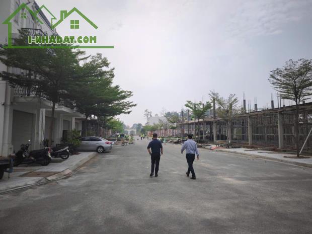 KHU ĐÔ THỊ GREEN VALLEY NGUYỄN HỮU CẢNH DT78M ,GIÁ NHỈNH 5TỶ TL,TỔ HỢP TIỆN ÍCH ĐÁNG SỐNG.